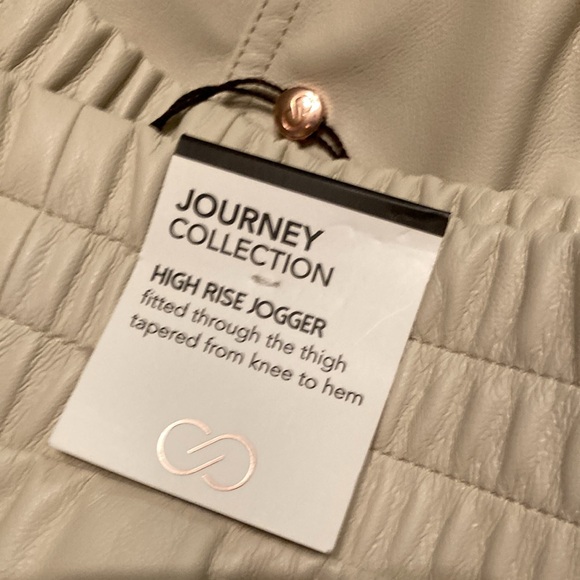 NWT Calia Journey Collection Faux Leather Cream High Rise Joggers Sz L - Picture 8 of 10